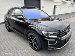 Zwart Gebruikt 2019 VW T-Roc Business SUV | € 17.950 (Iets duurder)