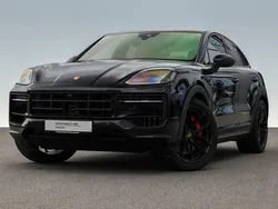 Zwart Gebruikt 2023 Porsche Cayenne S SUV | € 177.269