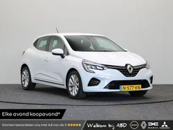 Wit Gebruikt 2021 Renault Clio V Intens Hatchback | € 15.740 (Eerlijke prijs)