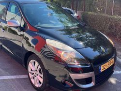 Zwart Gebruikt 2010 Renault Scénic III MPV | € 4.950 (Duur)