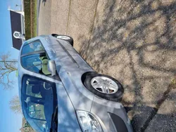 Gebruikt 2005 Renault Scénic II Avantage MPV | € 2.000 (Eerlijke prijs)