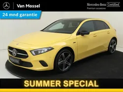 Geel Gebruikt 2020 Mercedes A250 Luxury Hatchback | € 26.945 (Goede deal)