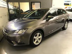 Grijs Gebruikt 2015 Seat Leon ST Stationwagen | € 10.999 (Super prijs)