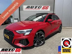 Rood Gebruikt 2023 Audi S3 S-Line Hatchback | € 45.995