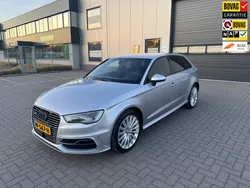 Grijs, metallic lak Gebruikt 2015 Audi A3 Sportback e-tron Ambition Sedan | € 14.999 (Eerlijke prijs)