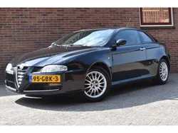 Zwart Gebruikt 2008 Alfa Romeo GT Distinctive Coupé | € 3.949 (Eerlijke prijs)