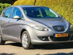 Grijs Gebruikt 2008 Seat Altea Style MPV | € 2.300 (Goede deal)