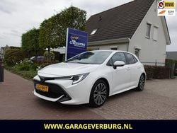 Wit Gebruikt 2020 Toyota Corolla Hatchback | € 17.950 (Eerlijke prijs)