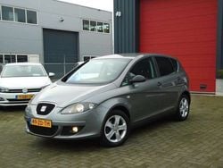 Grijs, metallic lak Gebruikt 2008 Seat Altea MPV | € 2.499 (Goede deal)