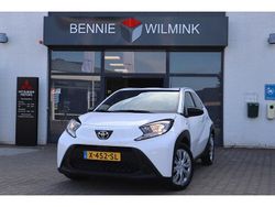 Wit Gebruikt 2024 Toyota Aygo X Play SUV | € 16.750