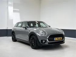 Grijs Gebruikt 2017 Mini One Clubman Business Stationwagen | € 10.949 (Eerlijke prijs)