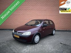 Rood Gebruikt 2004 Opel Corsa Hatchback | € 995 (Eerlijke prijs)