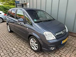 Grijs Gebruikt 2009 Opel Meriva Cosmo MPV | € 1.200 (Goede deal)
