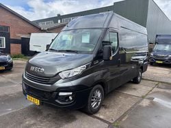 Zwart (metallic) Gebruikt 2016 Iveco Daily | € 10.900 (Super prijs)