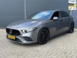 Grijs Gebruikt 2018 Mercedes A200 Business Hatchback | € 24.950 (Eerlijke prijs)