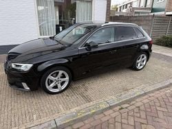 Zwart Gebruikt 2020 Audi A3 Hatchback | € 15.750 (Eerlijke prijs)