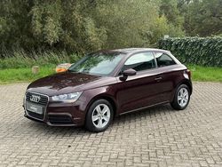 Paars Gebruikt 2011 Audi A1 Attraction Hatchback | € 7.499 (Goede deal)