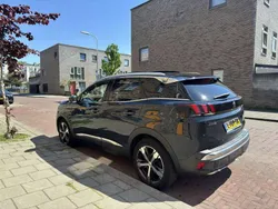 Grijs Gebruikt 2017 Peugeot 3008 GT-line MPV | € 14.449 (Eerlijke prijs)