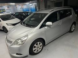 Grijs Gebruikt 2010 Toyota Verso MPV | € 8.250 (Eerlijke prijs)