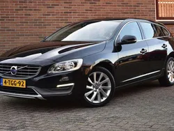 Zwart Gebruikt 2014 Volvo V60 Momentum Stationwagen | € 6.949 (Eerlijke prijs)