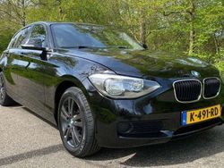 Zwart, metallic lak Gebruikt 2014 BMW 116 Executive Hatchback | € 12.900 (Iets duurder)