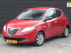 Rood Gebruikt 2012 Lancia Ypsilon Platinum Hatchback | € 3.945 (Eerlijke prijs)