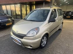 Beige Gebruikt 2001 Toyota Yaris Verso Sol MPV | € 2.895 (Eerlijke prijs)
