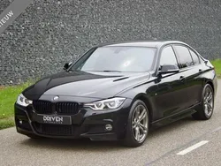 Zwart Gebruikt 2018 BMW 330 M Sport Sedan | € 25.990 (Eerlijke prijs)