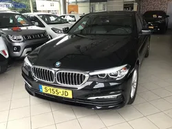 Zwart, metallic lak Gebruikt 2017 BMW 530e Sedan | € 28.000 (Duur)
