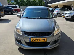 Zilver Gebruikt 2011 Suzuki Swift Exclusive Hatchback | € 6.000 (Eerlijke prijs)