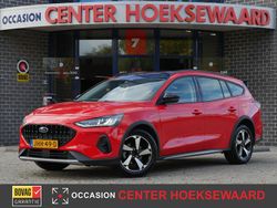 Rood Gebruikt 2022 Ford Focus Active Stationwagen | € 19.940 (Goede deal)