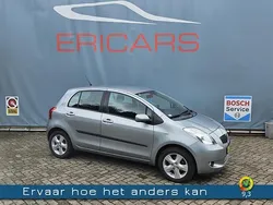 Grijs Gebruikt 2007 Toyota Yaris Luna Hatchback | € 3.950 (Eerlijke prijs)