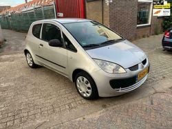 Grijs Gebruikt 2005 Mitsubishi Colt Inform Hatchback | € 2.650 (Eerlijke prijs)