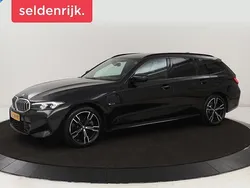 Zwart Gebruikt 2022 BMW 330 M Sport Stationwagen | € 39.900 (Eerlijke prijs)