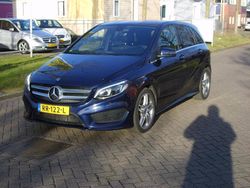 Blauw Gebruikt 2018 Mercedes B180 Ambition MPV | € 20.950 (Duur)