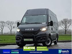 Zwart Gebruikt 2022 Iveco Daily Van | € 26.950 (Eerlijke prijs)