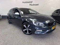Grijs Gebruikt 2017 Volvo V60 R-Design Stationwagen | € 11.995 (Goede deal)