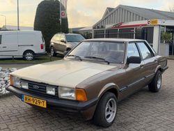 Bruin Gebruikt 1981 Ford Taunus Sedan | € 3.950