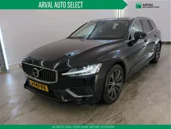Zwart Gebruikt 2020 Volvo V60 Business Edition Stationwagen | € 29.950 (Goede deal)