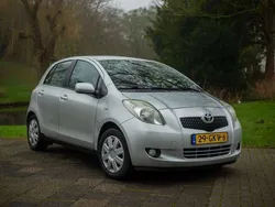 Gebruikt 2008 Toyota Yaris Cool Sedan | € 3.000 (Duur)