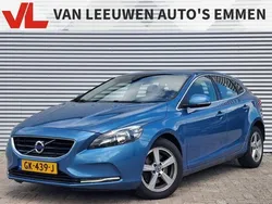 Blauw Gebruikt 2015 Volvo V40 Summum Stationwagen | € 10.348 (Goede deal)