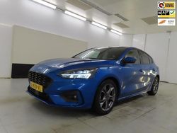 Blauw Gebruikt 2021 Ford Focus Business Edition Hatchback | € 12.999 (Eerlijke prijs)