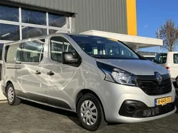 Grijs Gebruikt 2016 Renault Trafic Expression Van | € 23.950