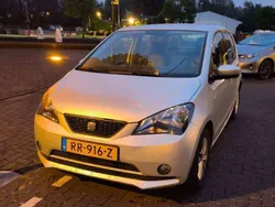 Zilver Gebruikt 2012 Seat Mii Chic Hatchback | € 4.950 (Goede deal)