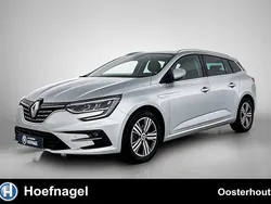 Grijs Gebruikt 2020 Renault Mégane GrandTour Bose Edition Stationwagen | € 17.450 (Eerlijke prijs)