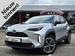 Zilver Gebruikt 2021 Toyota Yaris Executive MPV | € 26.850