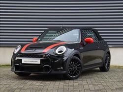 Zwart Gebruikt 2023 Mini Cooper S Cabriolet Comfort Cabriolet | € 36.900 (Eerlijke prijs)