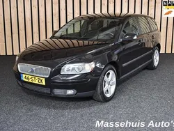 Zwart Gebruikt 2006 Volvo V50 Stationwagen | € 2.950 (Eerlijke prijs)
