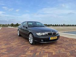 Grijs Gebruikt 2005 BMW 325 Coupé | € 13.950