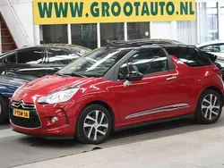 Rood, metallic lak Gebruikt 2014 Citroën DS3 Cabriolet Chic Cabriolet | € 5.444 (Super prijs)